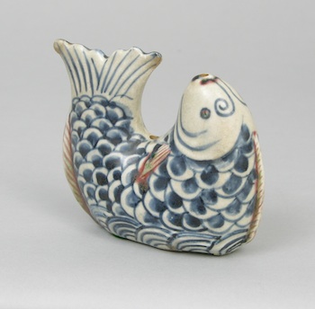 Appraisal: A Korean Fish Shaped Water Dropper Earthenware fish with glazes