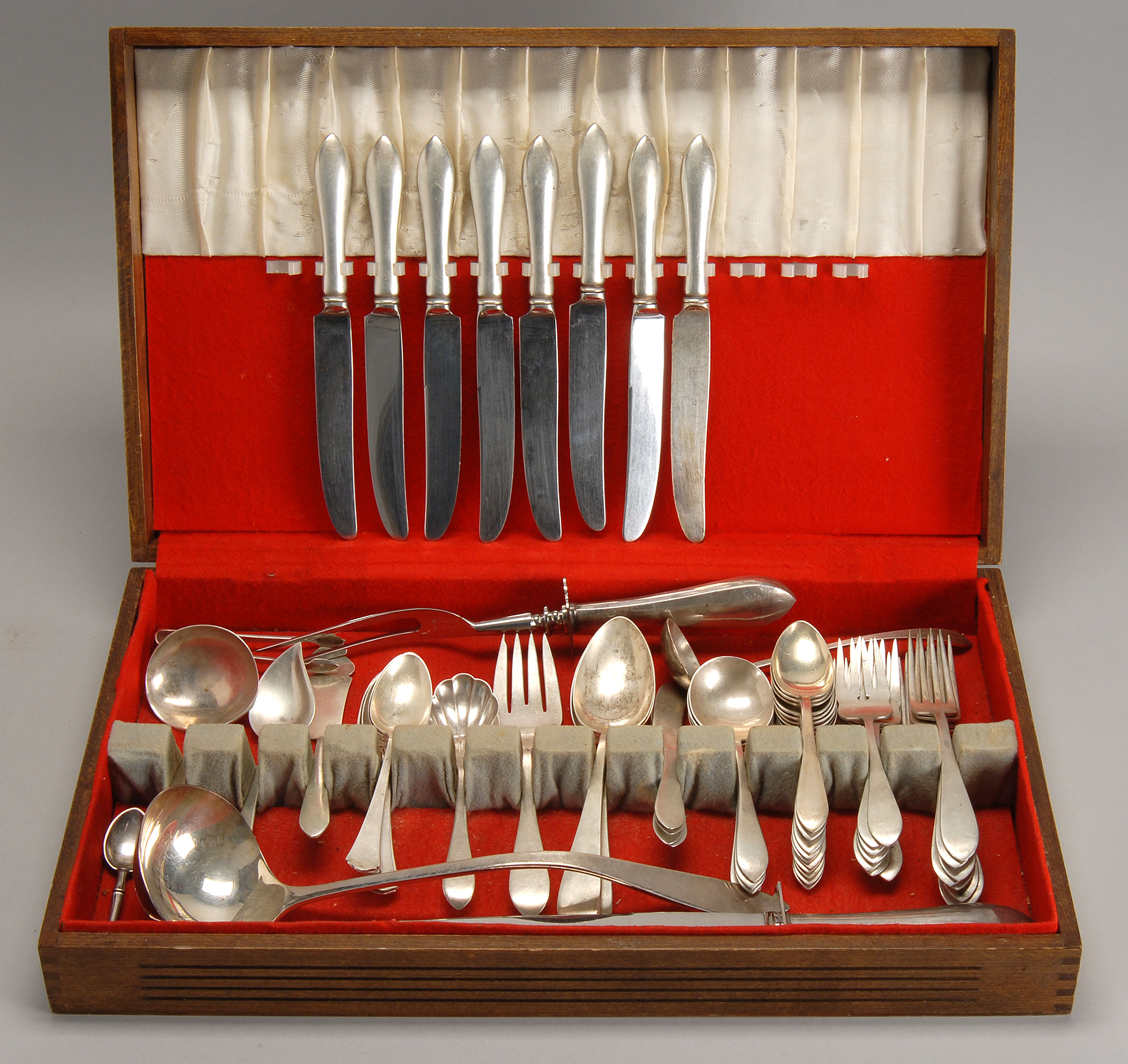 Appraisal: CASED DOMINICK HAFF STERLING SILVER PARTIAL FLATWARE SET In a