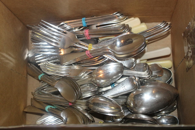 Appraisal: A LARGE COLLECTION OF VARIOUS OLD ENGLISH PATTERN SILVER PLATED