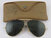 Appraisal: A pair of Ray-Ban sun glasses in original case