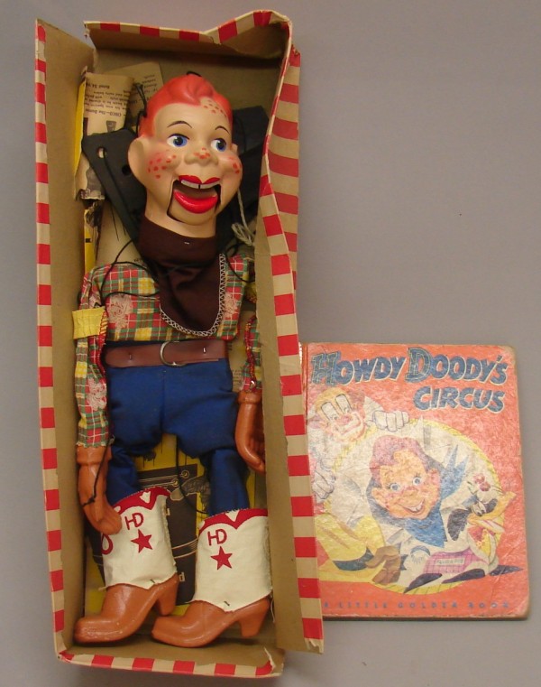 Appraisal: Howdy Doody lot Marionette in original box Peter Puppet Playthings