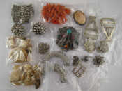 Appraisal: A quantity of costume jewellery including vintage diamante jewellery and