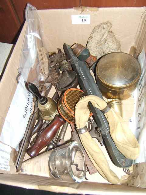 Appraisal: A SMALL BOX OF MISCELLANEOUS ITEMS to include a pair