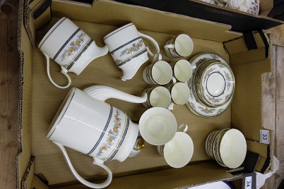 Appraisal: A Minton coffee and part teaset in the Stanwood design