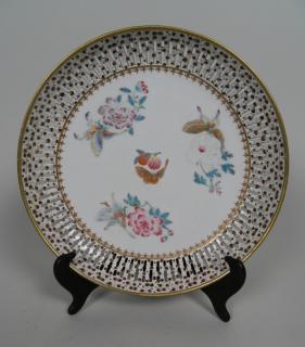 Appraisal: Chinese Export Porcelain Plate with reticulated rim ''dia