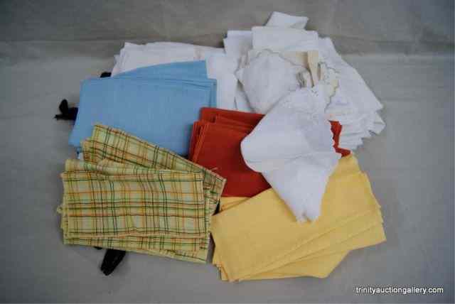 Appraisal: Vintage Linens Sets Individual PiecesThis is for a large group