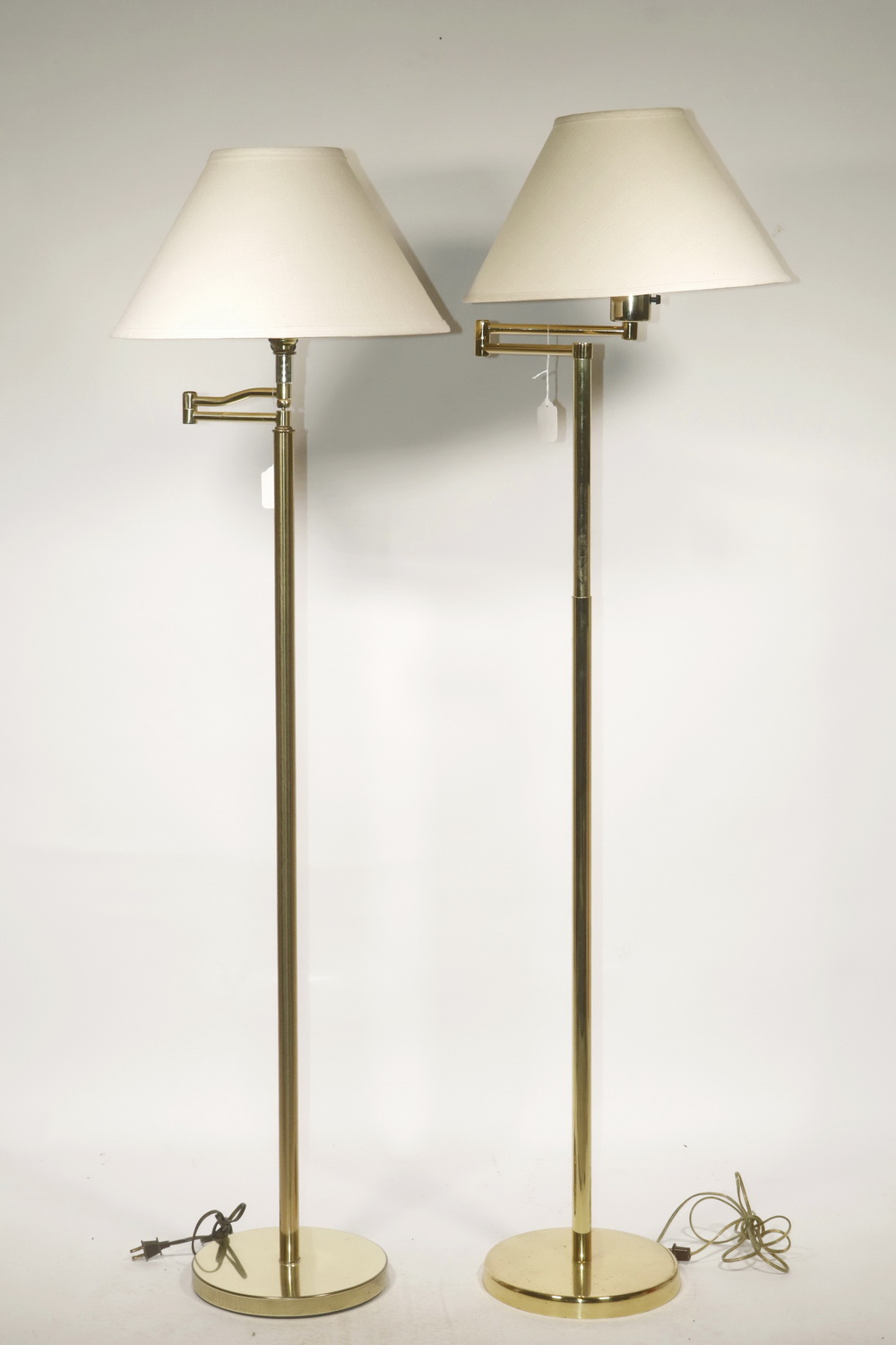 Appraisal: PR OF BRASS FLOOR LAMPS Pair of brass floor lamps