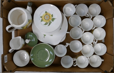 Appraisal: A collection of Shelley Hathaway teaware to include seventeen cups