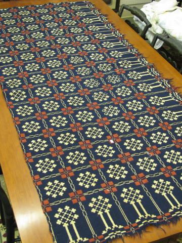 Appraisal: Antique red white and blue half coverlet double tree border