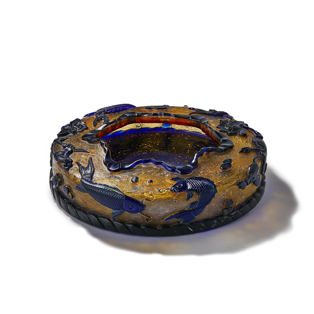 Appraisal: FINE PEKING GLASS BLUE-OVERLAY GOLD-SPLASHED BRUSH WASHER QIANLONG MARK AND