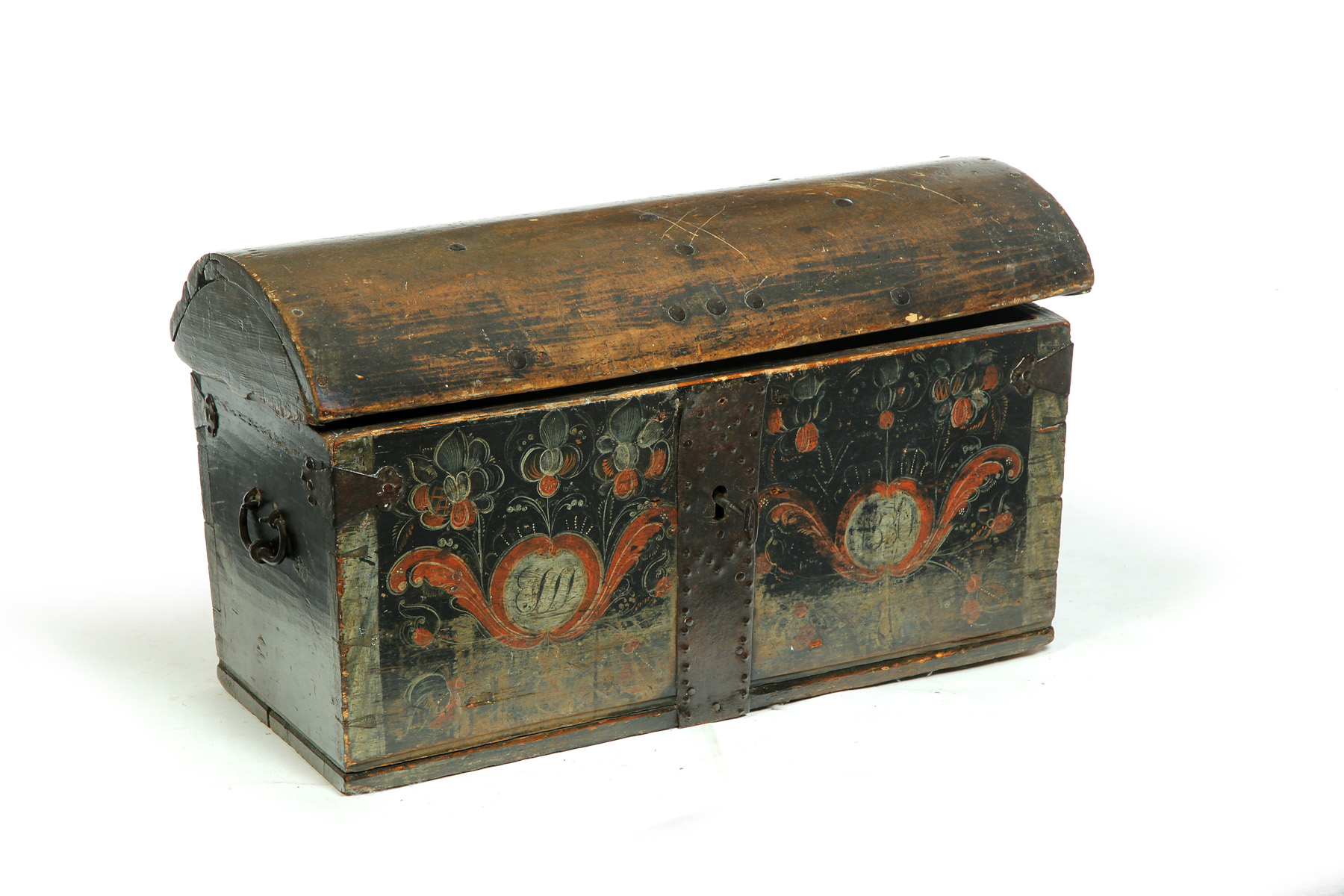 Appraisal: DECORATED IMMIGRANT'S TRUNK European th century pine Dome-top with a