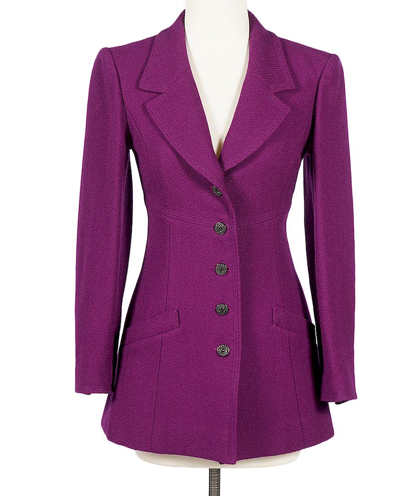 Appraisal: Chanel Boutique Plum Textured Wool Blazer Sz Chanel Boutique Plum