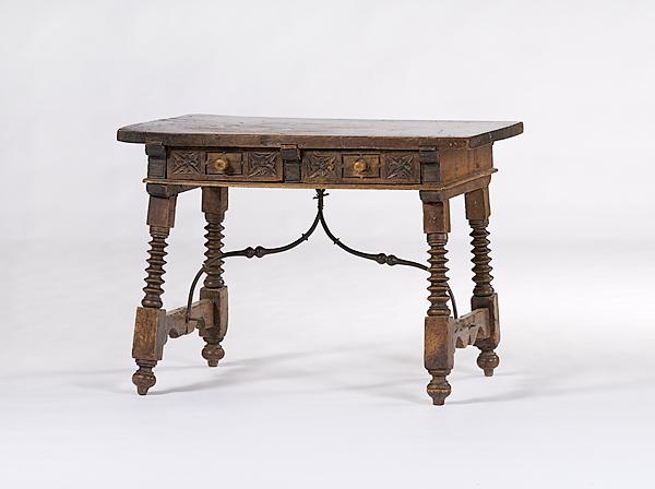 Appraisal: SPANISH TABLE TH CENTURY Continental th century a walnut Spanish