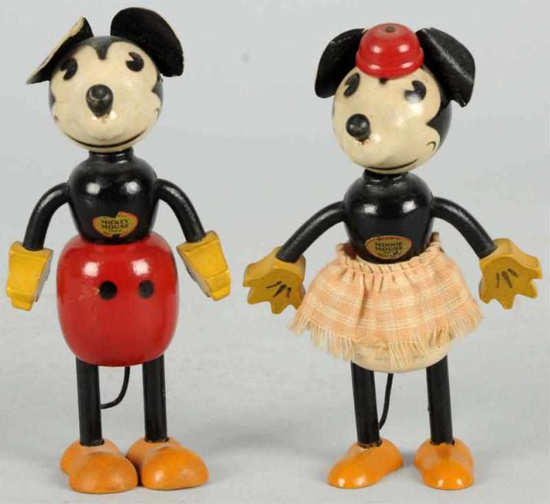 Appraisal: Pair of Disney Mickey Minnie Fun-E-Flex Figures American Original hat