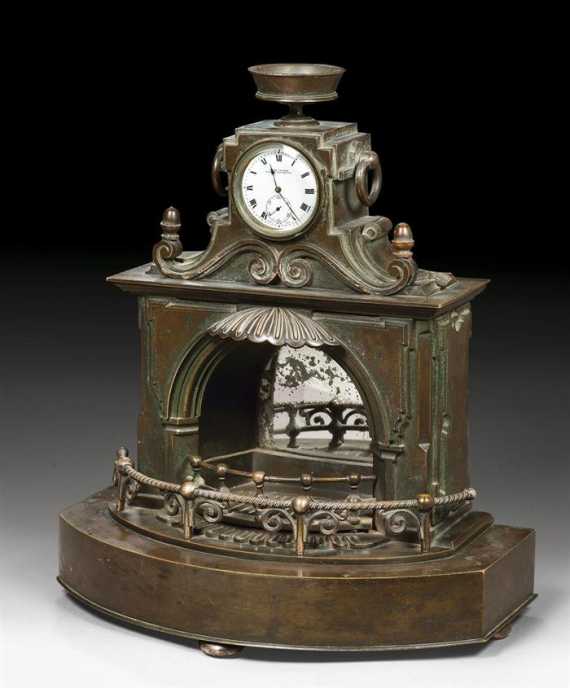 Appraisal: SMALL MANTEL CLOCK Restauration the dial signed H SAMUEL MANCHESTER