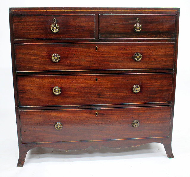 Appraisal: A GEORGIAN MAHOGANY CHEST OF TWO SHORT AND THREE LONG