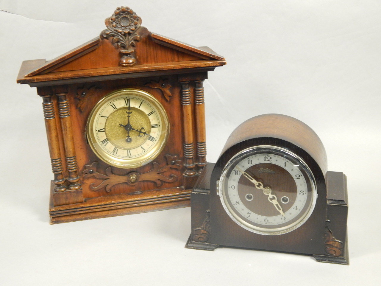 Appraisal: A late thC German walnut mantle timepiece with a paper