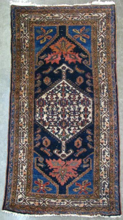 Appraisal: Handmade Oriental Area Rug Mahal design navy blue field with