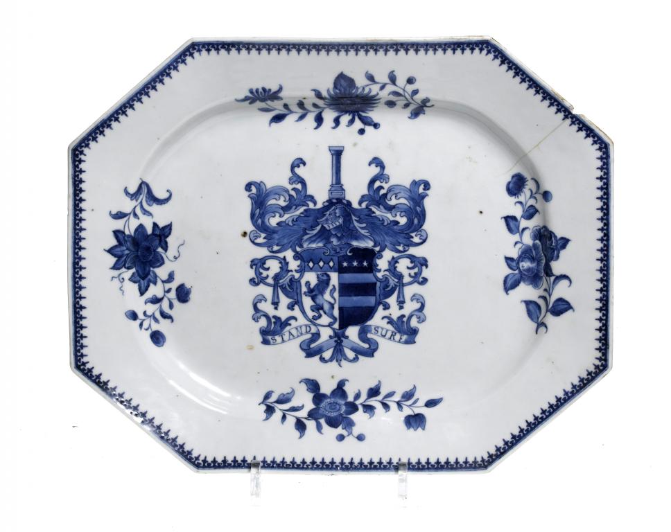 Appraisal: AN ARMORIAL DISH boldly painted in underglaze blue with the