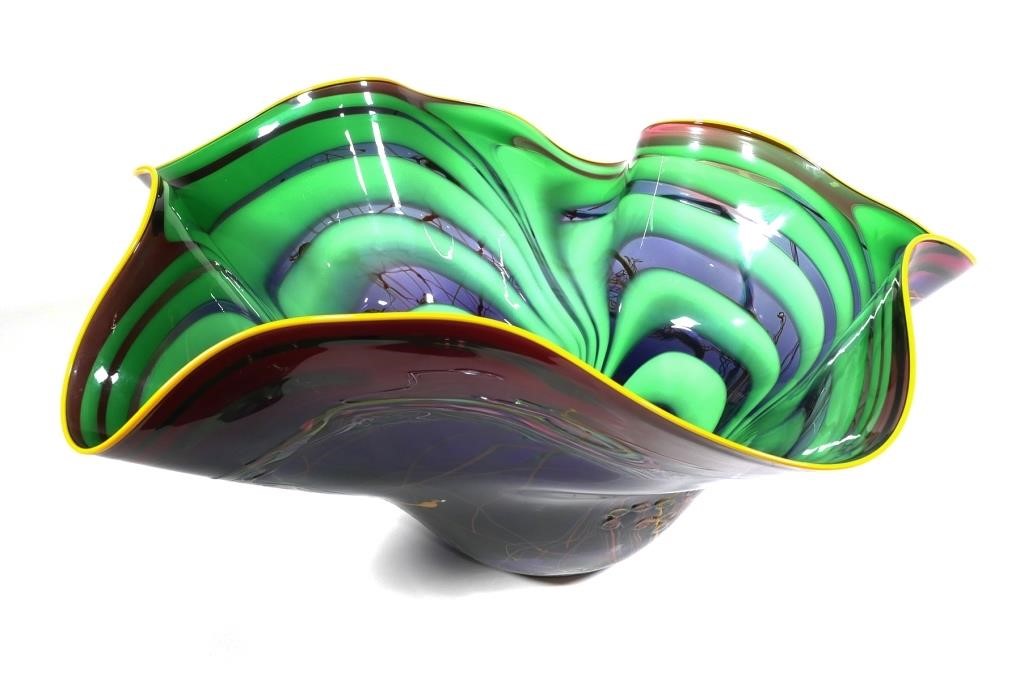 Appraisal: Large art glass centerpiece bowl by Dutch Schulze with black