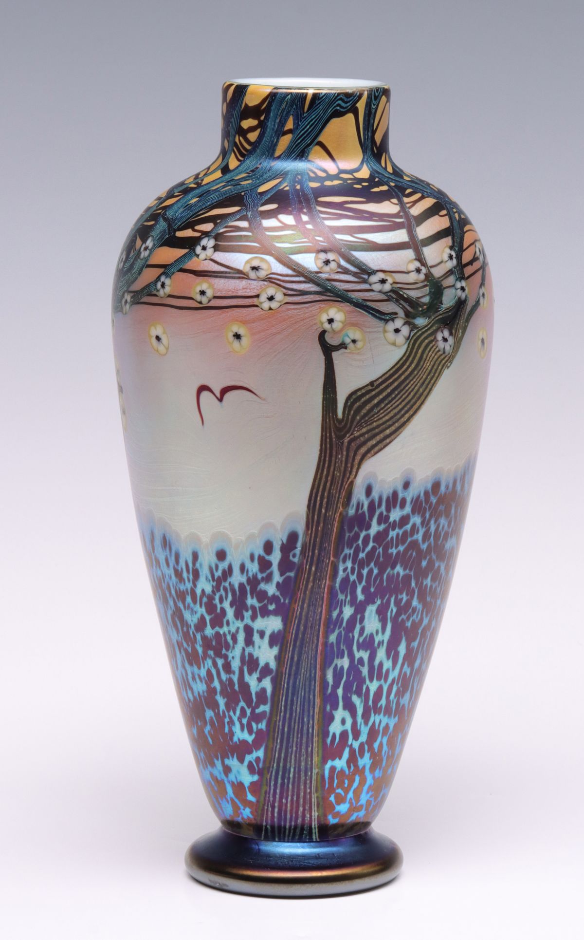 Appraisal: RICHARD GIBBONS SATAVA STUDIOS ART GLASS VASERichard Gibbons The baluster