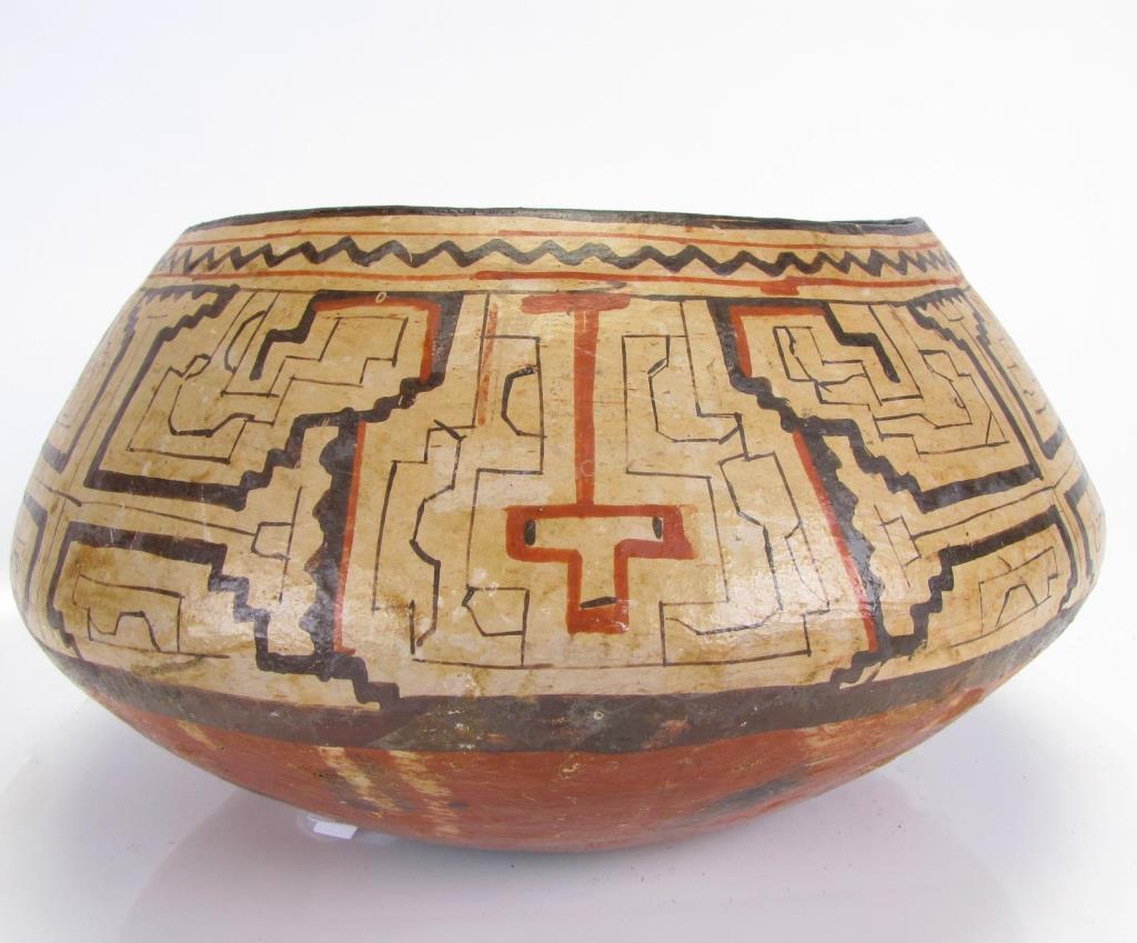 Appraisal: South American Shipibo pottery bowl handmade clay pot with brown