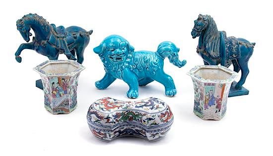 Appraisal: Six Decorative Chinese Style Ceramic Articles Six Decorative Chinese Style