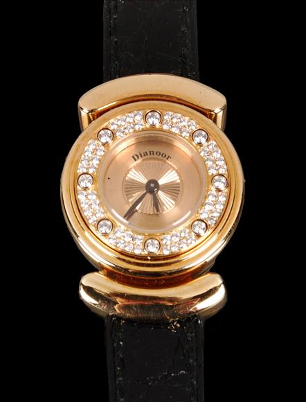 Appraisal: Dianoor Chameleon II a lady's carat gold diamond wrist watch