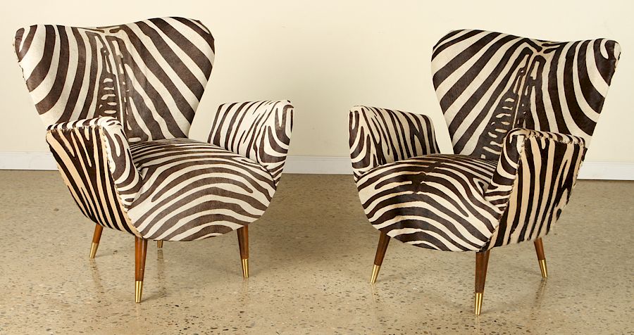 Appraisal: PAIR ITALIAN BUTTERFLY CHAIRS PAOLO BUFFA STYLE A pair of