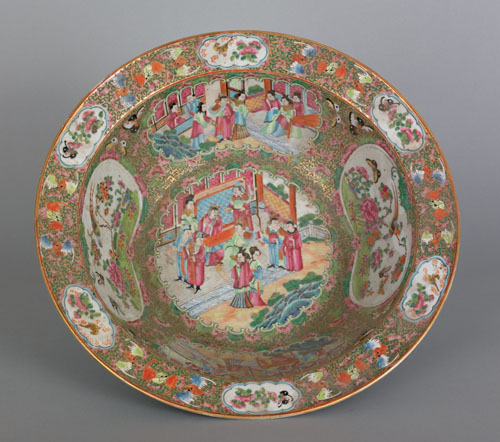 Appraisal: Chinese export rose medallion bowl th c h dia