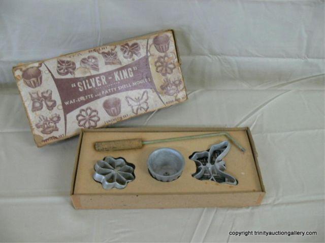 Appraisal: Silver - King Patty Shell Moulds - set box -