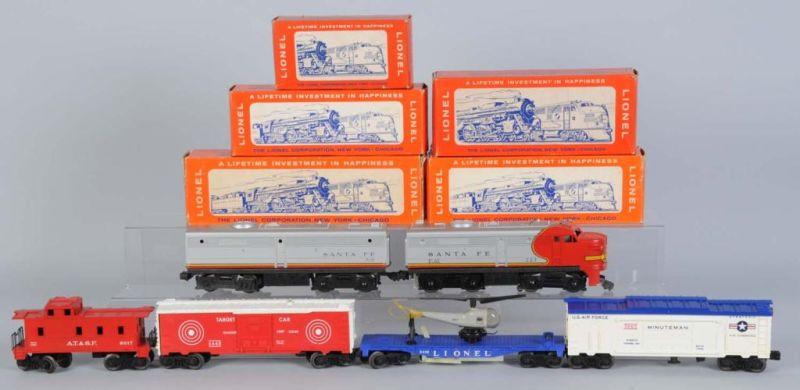 Appraisal: Lionel No Santa Fe Freight Set in OB Description Post-war