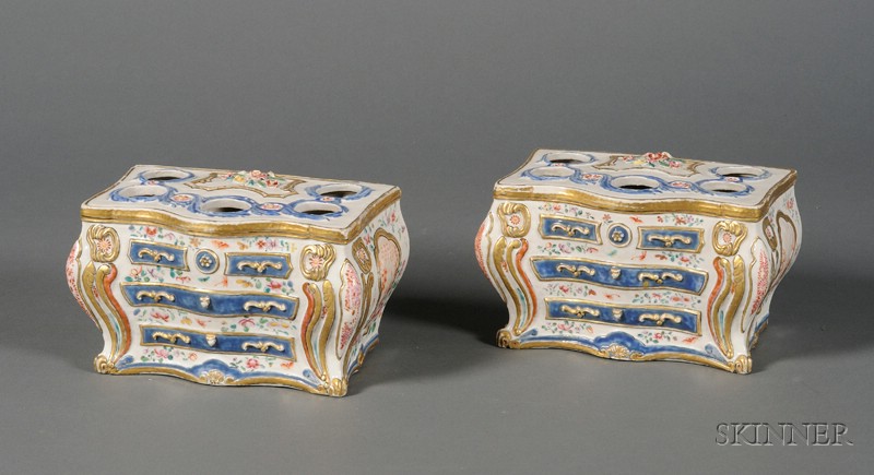 Appraisal: Pair of Samson-type Bombe Commode-form Porcelain Tulipieres late th century