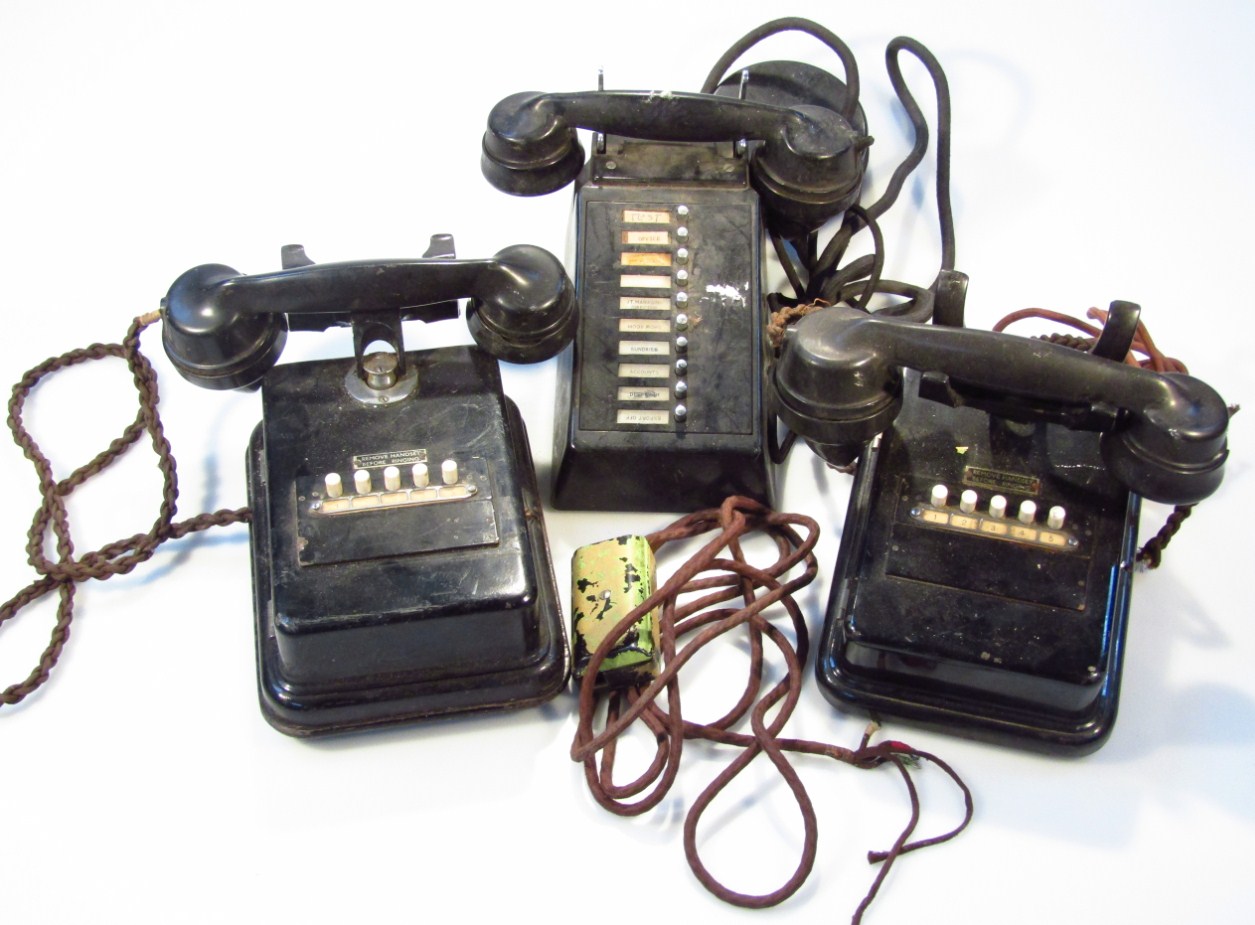 Appraisal: A mid- thC RTC Alliance telephone set with Bakelite receiver