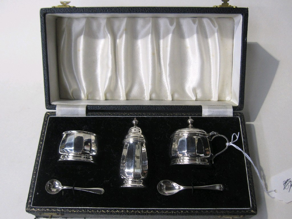 Appraisal: Cased three piece silver condiment set Birmingham