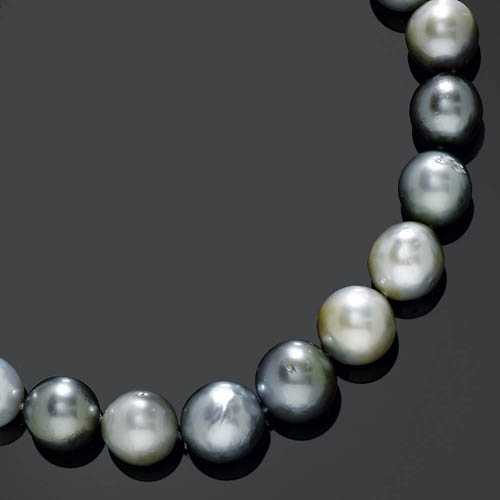 Appraisal: TAHITI MULTICOLOR PEARL NECKLACE Fancy pearl necklace of semi-round Tahiti