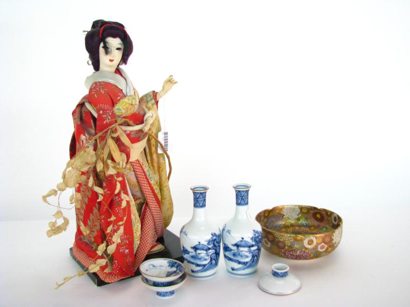 Appraisal: Group of Oriental Decorative Items includes a '' enameled decorated