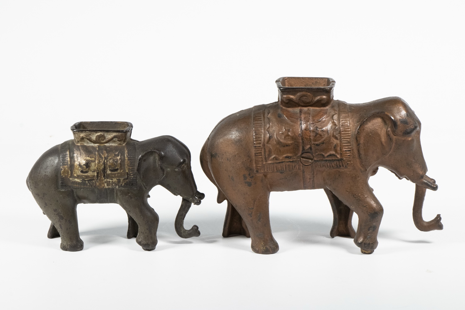 Appraisal: A C WILLIAMS ELEPHANT IRON STILL BANKS Both with movable