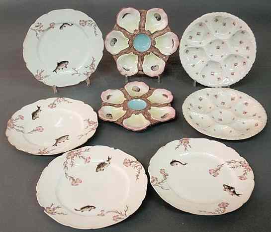 Appraisal: Two pairs of late th c oyster plates approx dia