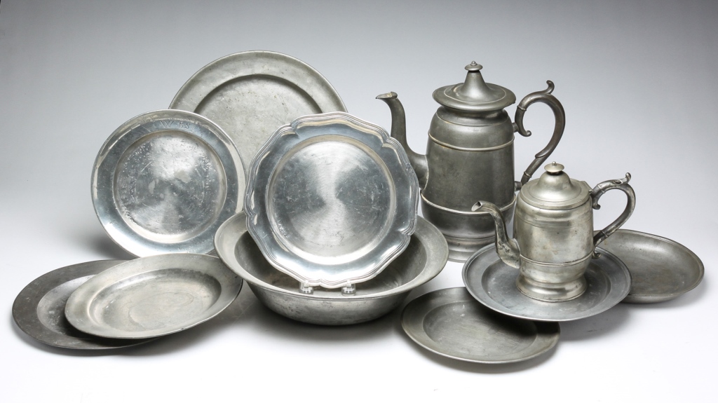 Appraisal: Late th - mid- th century Including plates basin and