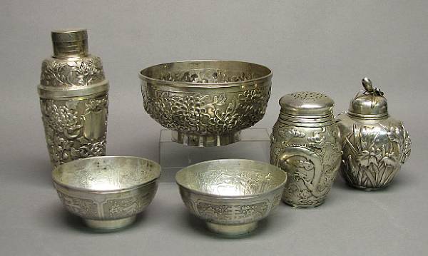 Appraisal: A group of Chinese and Japanese export silver Including a