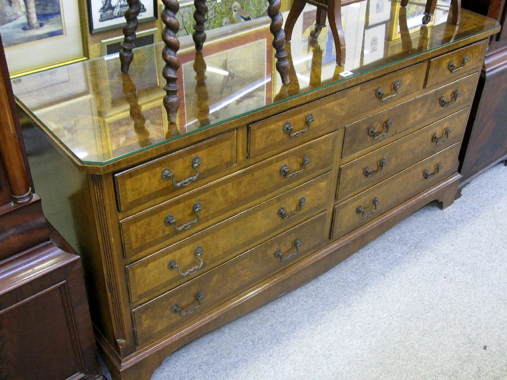 Appraisal: Mahogany ten drawer chest on bracket feet