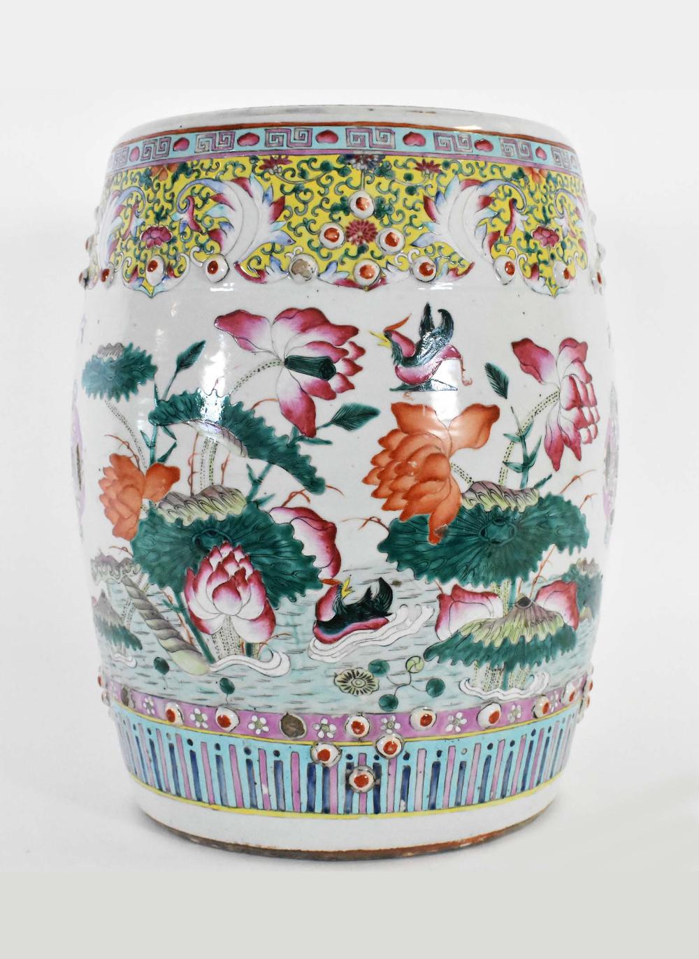 Appraisal: CHINESE FAMILLE ROSE PORCELAIN GARDEN SEATBarrel form with a pierced