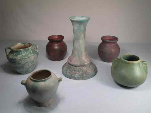 Appraisal: Group lot of assorted Roseville style art pottery pieces total