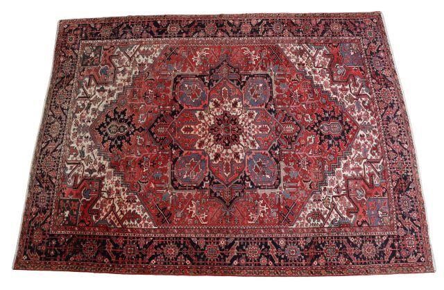 Appraisal: Hand-tied Persian Heriz rug approx ' l ' w