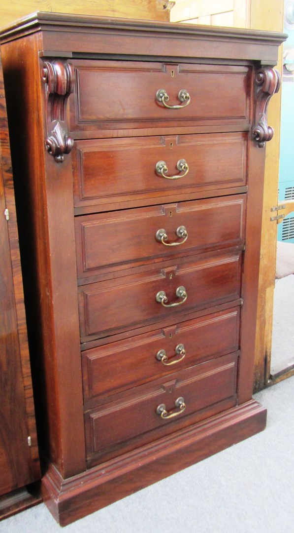 Appraisal: An early th century bank of six drawers flanked by