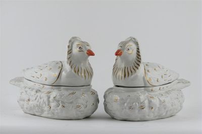 Appraisal: A pair of Staffordshire tureens and covers modelled as doves