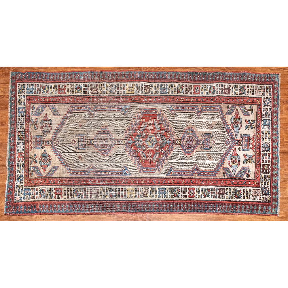 Appraisal: Semi-Antique Serab Rug Persia x Second quarter- th century hand-knotted