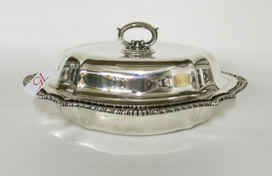 Appraisal: HOWARD CO STERLING SILVER OVAL COVERED VEGETABLE BOWL Length inches