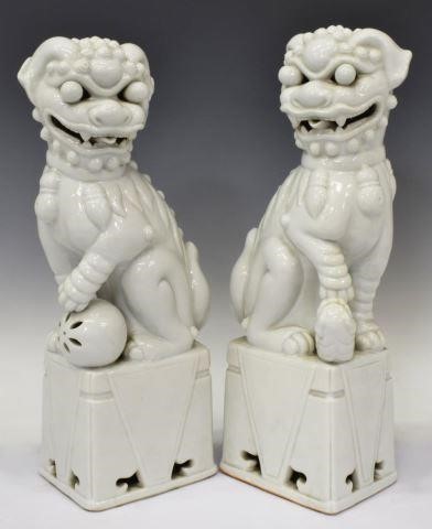 Appraisal: lot of Chinese blanc de chine porcelain foo lions dogs